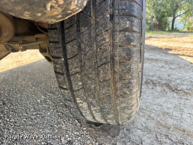 image for item EM8437 2017 Chevrolet Silverado 1500 Crew Cab pickup truck