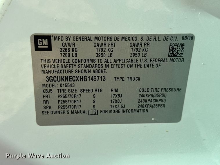 image for item EM8437 2017 Chevrolet Silverado 1500 Crew Cab pickup truck