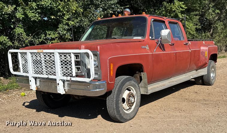 image for item EM8439 1980 Chevrolet K30 Scottsdale Trailering Special Crew Cab pickup truck
