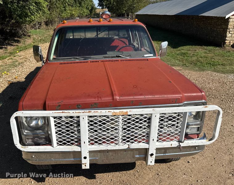 image for item EM8439 1980 Chevrolet K30 Scottsdale Trailering Special Crew Cab pickup truck