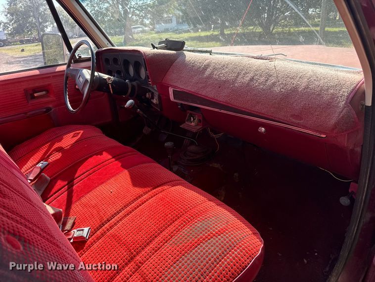 image for item EM8439 1980 Chevrolet K30 Scottsdale Trailering Special Crew Cab pickup truck