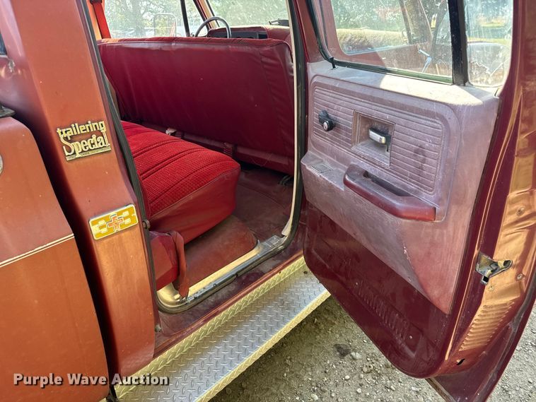 image for item EM8439 1980 Chevrolet K30 Scottsdale Trailering Special Crew Cab pickup truck