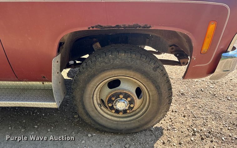 image for item EM8439 1980 Chevrolet K30 Scottsdale Trailering Special Crew Cab pickup truck