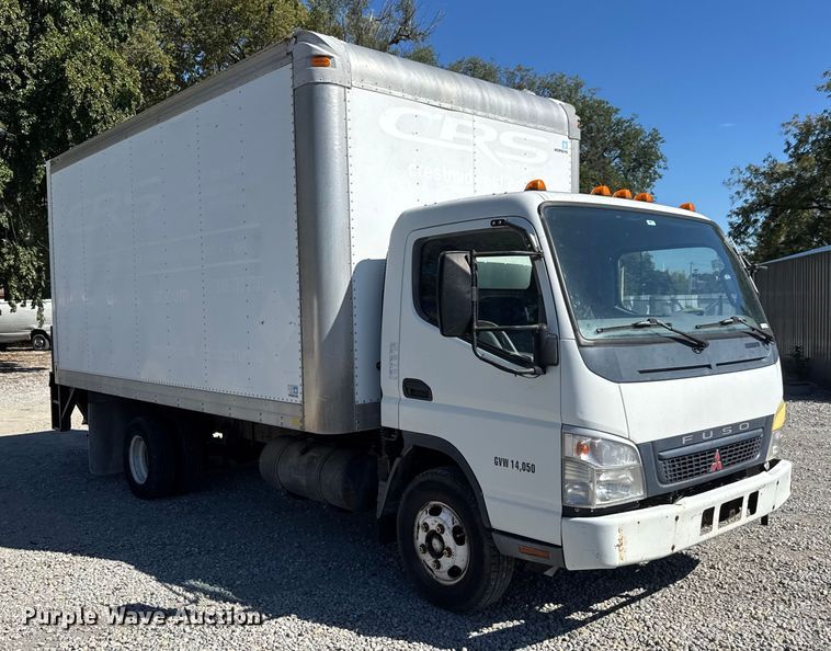 image for item EM8444 2007 Mitsubishi Fuso Fuso FE84D box truck