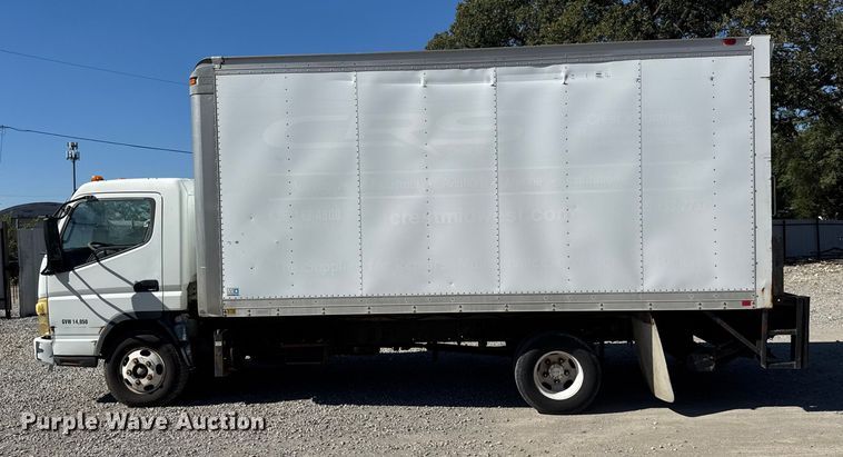 image for item EM8444 2007 Mitsubishi Fuso Fuso FE84D box truck