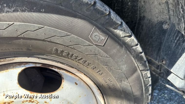 image for item EM8444 2007 Mitsubishi Fuso Fuso FE84D box truck