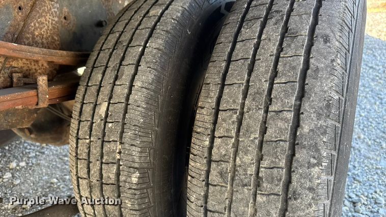 image for item EM8444 2007 Mitsubishi Fuso Fuso FE84D box truck