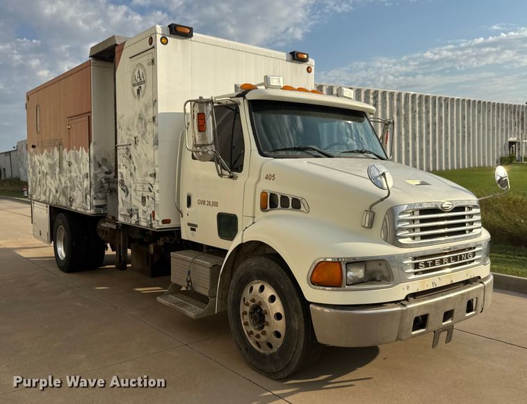 image for item EM8448 2003 Sterling Acterra paper shredder truck