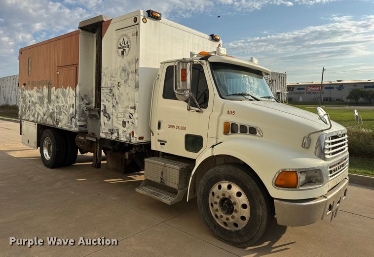 image for item EM8448 2003 Sterling Acterra paper shredder truck