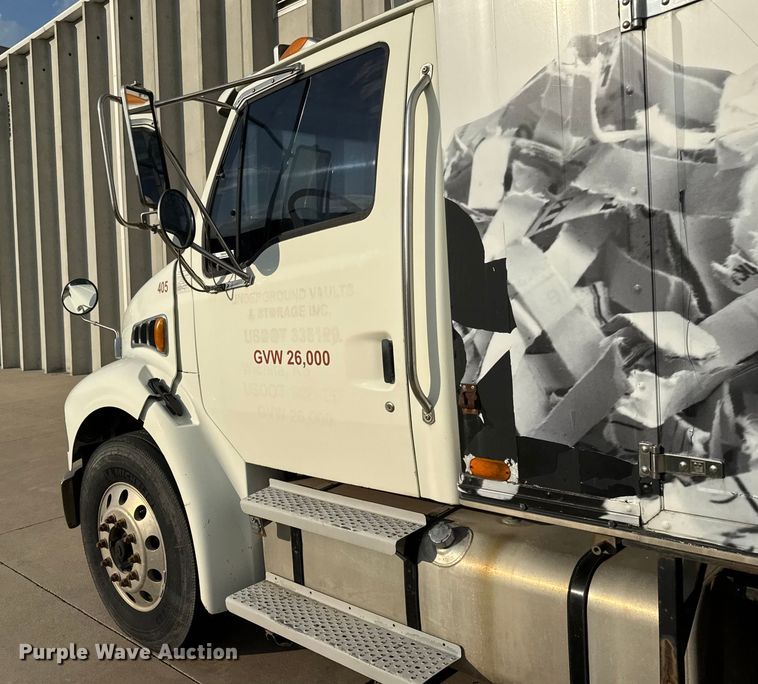 image for item EM8448 2003 Sterling Acterra paper shredder truck