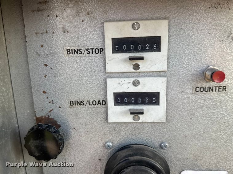 image for item EM8448 2003 Sterling Acterra paper shredder truck