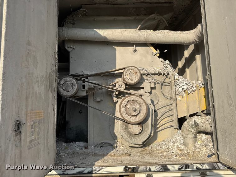 image for item EM8448 2003 Sterling Acterra paper shredder truck