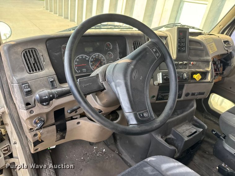 image for item EM8448 2003 Sterling Acterra paper shredder truck