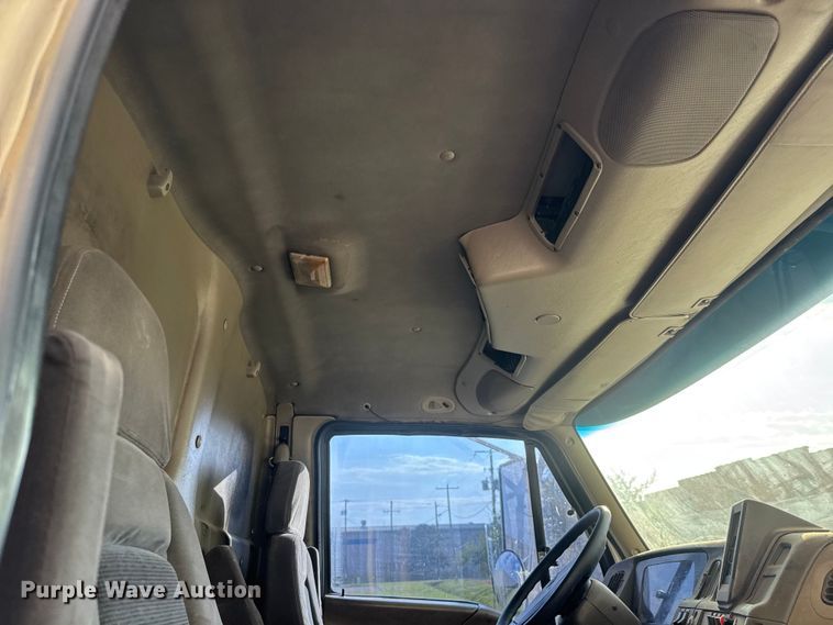 image for item EM8448 2003 Sterling Acterra paper shredder truck