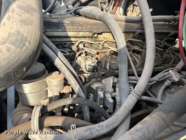 image for item EM8448 2003 Sterling Acterra paper shredder truck