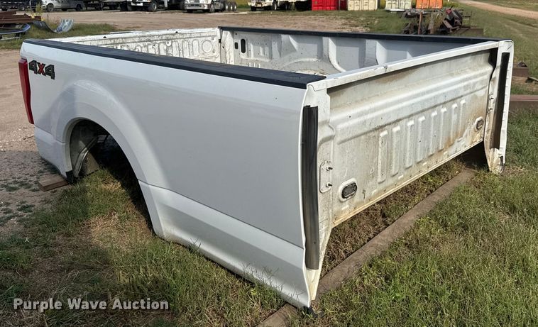 image for item EM8450 (4) Ford pickup truck beds