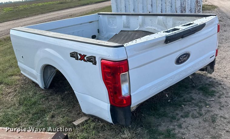 image for item EM8450 (4) Ford pickup truck beds