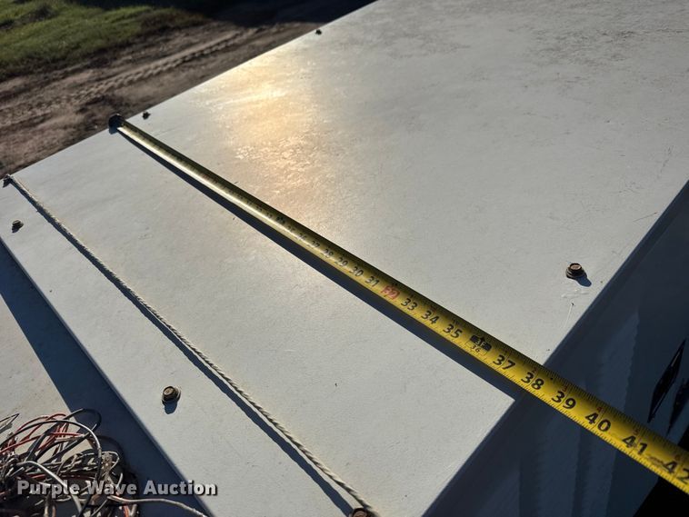 image for item EM8454 2009 Generac  114708400100 generator