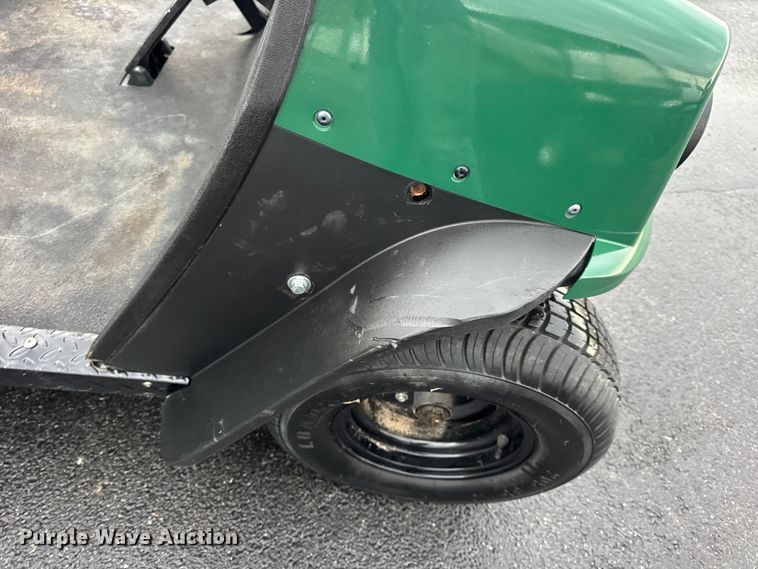 image for item EN0528 2012 Cushman Refresher 1200 utility vehicle