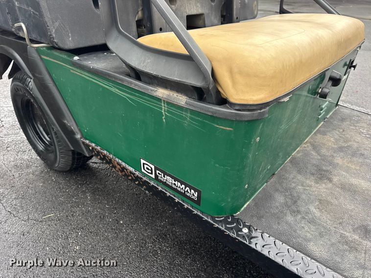 image for item EN0528 2012 Cushman Refresher 1200 utility vehicle
