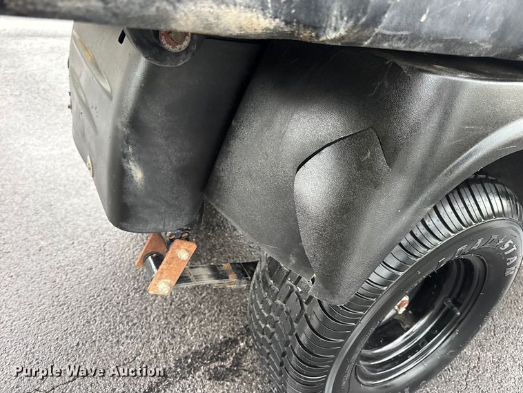 image for item EN0528 2012 Cushman Refresher 1200 utility vehicle