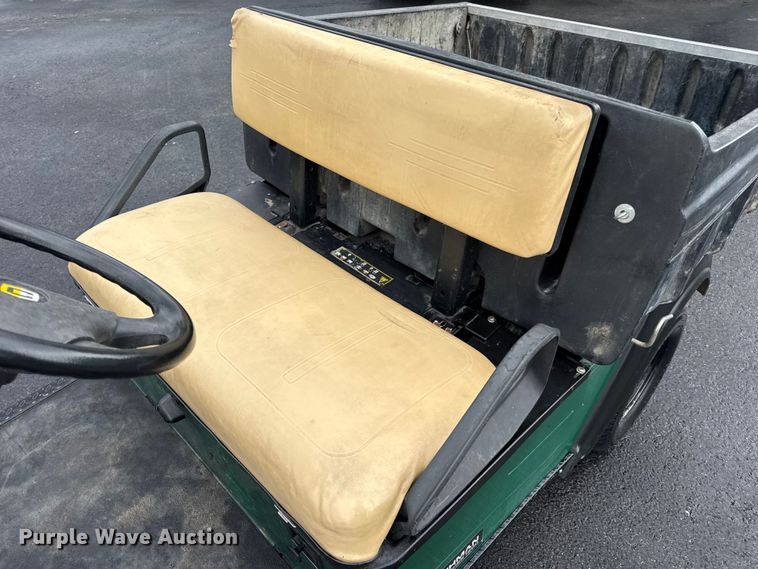 image for item EN0528 2012 Cushman Refresher 1200 utility vehicle