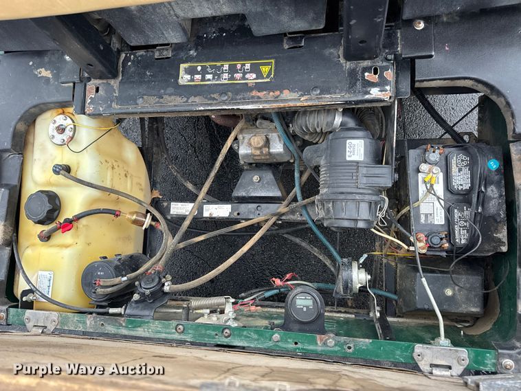 image for item EN0528 2012 Cushman Refresher 1200 utility vehicle