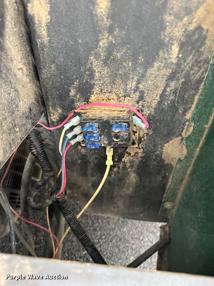 image for item EN0528 2012 Cushman Refresher 1200 utility vehicle