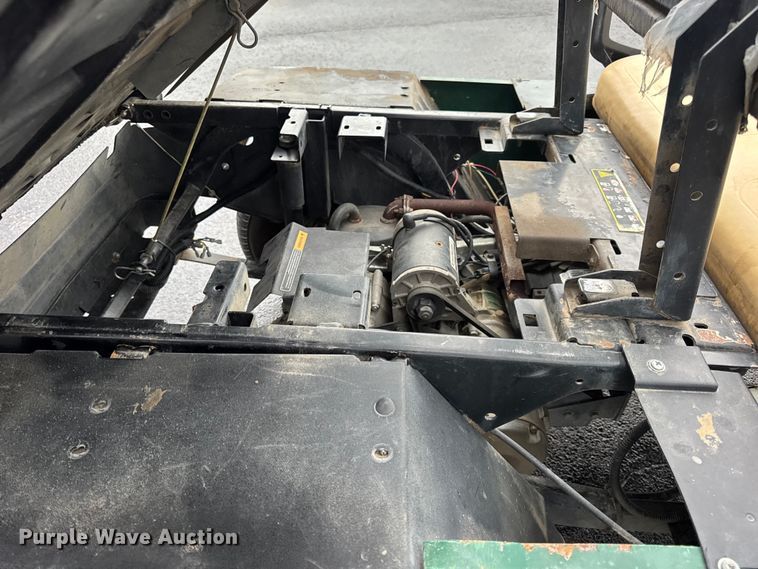 image for item EN0528 2012 Cushman Refresher 1200 utility vehicle