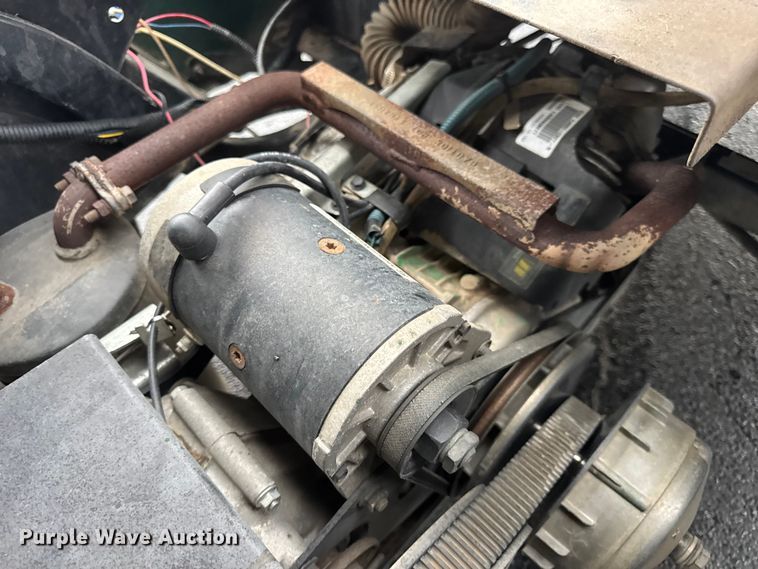 image for item EN0528 2012 Cushman Refresher 1200 utility vehicle