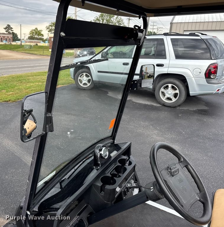 image for item EN0529 2016 Star EV golf cart