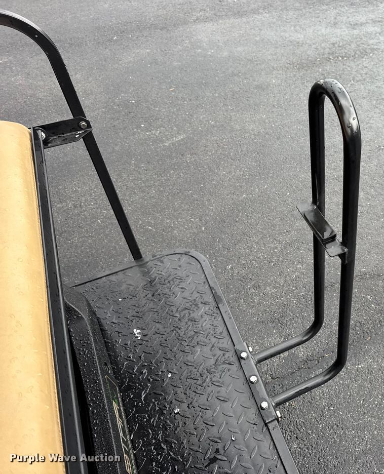 image for item EN0529 2016 Star EV golf cart