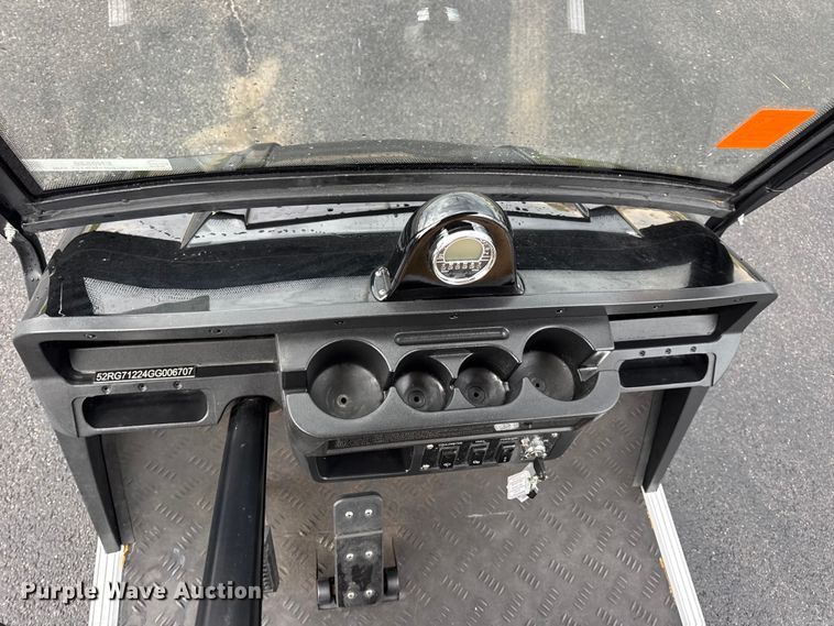 image for item EN0529 2016 Star EV golf cart