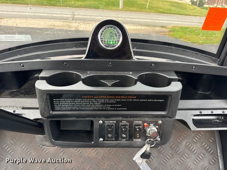 image for item EN0529 2016 Star EV golf cart