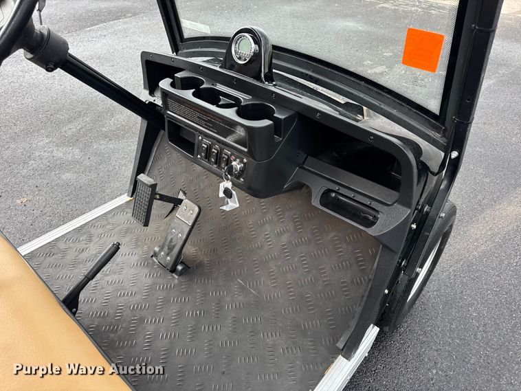 image for item EN0529 2016 Star EV golf cart