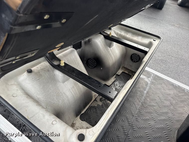 image for item EN0529 2016 Star EV golf cart