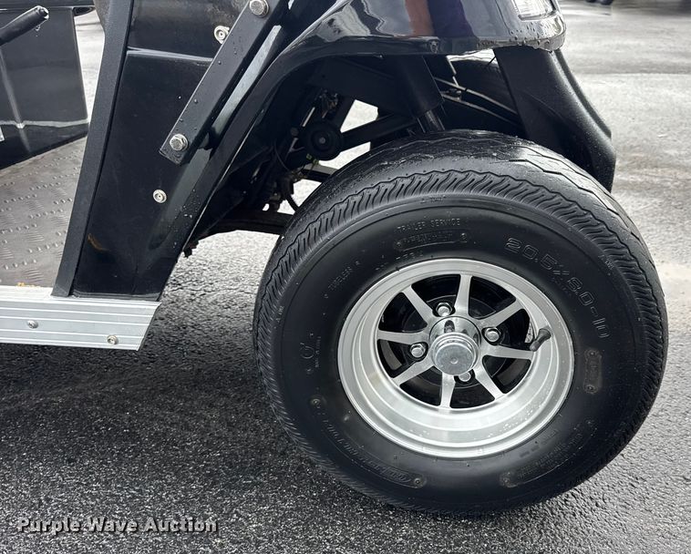 image for item EN0529 2016 Star EV golf cart