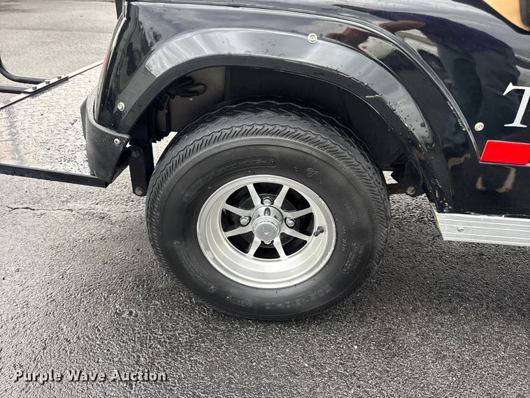 image for item EN0529 2016 Star EV golf cart