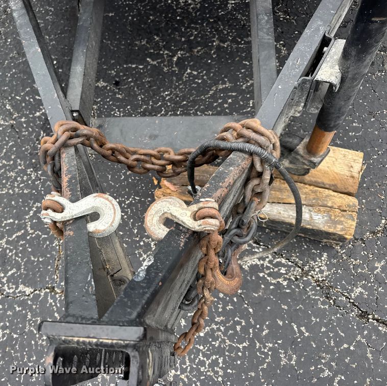 image for item EN0530 1995 Scotts Custom Trailers utility trailer