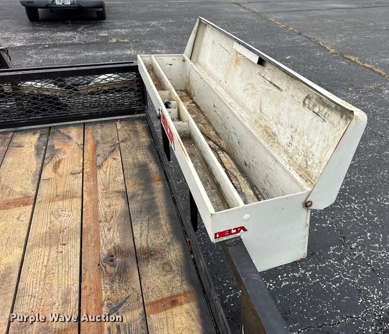 image for item EN0530 1995 Scotts Custom Trailers utility trailer