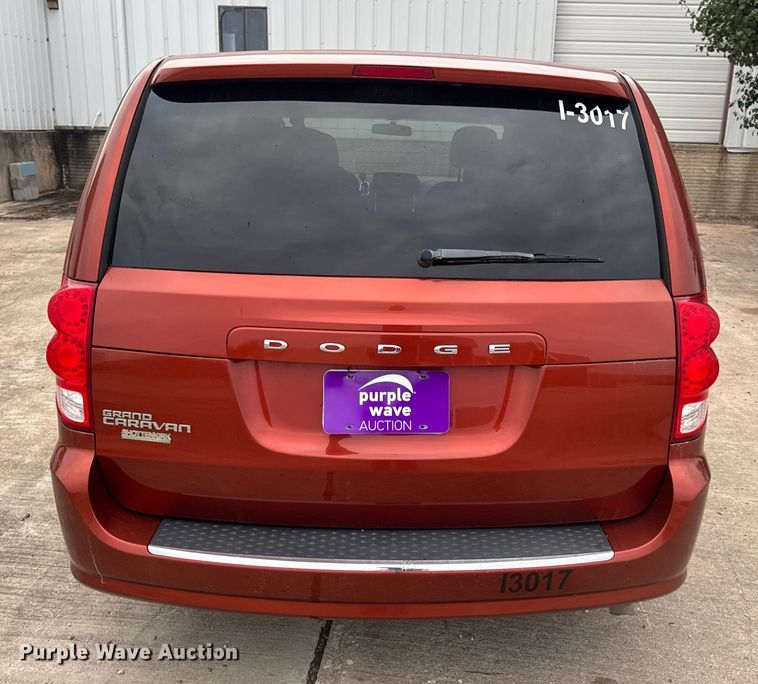 image for item EN0531 2012 Dodge Grand Caravan van