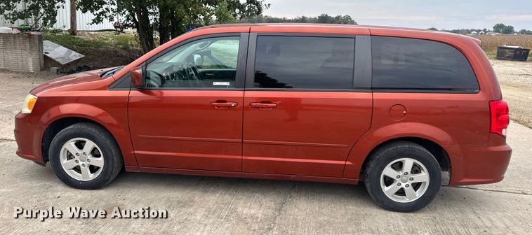 image for item EN0531 2012 Dodge Grand Caravan van