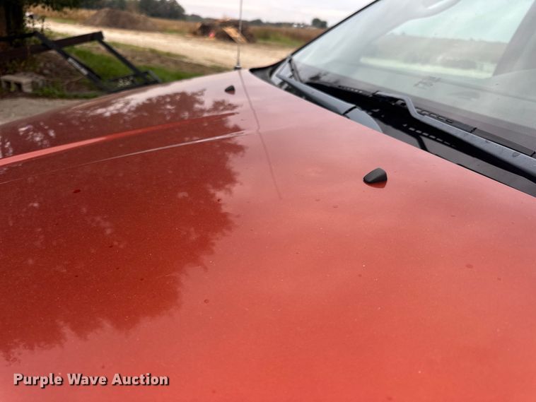 image for item EN0531 2012 Dodge Grand Caravan van