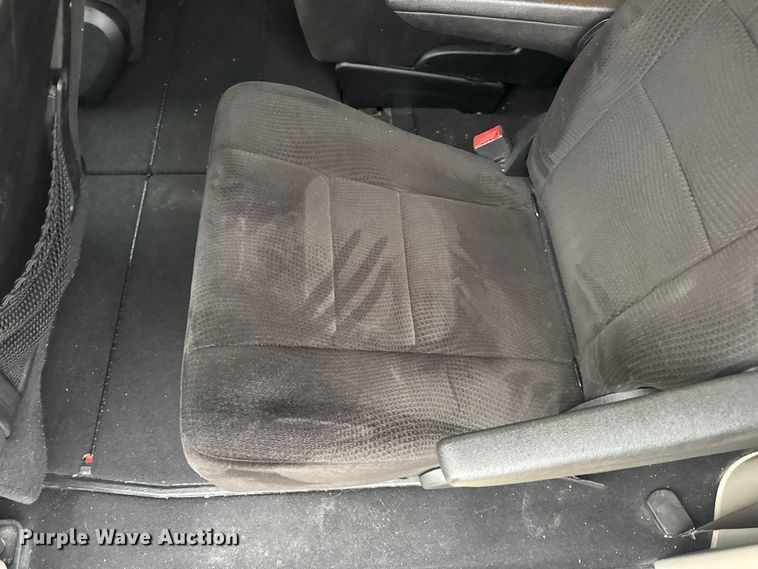 image for item EN0531 2012 Dodge Grand Caravan van