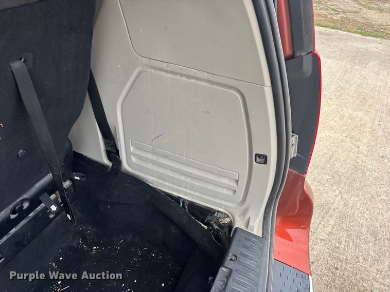 image for item EN0531 2012 Dodge Grand Caravan van