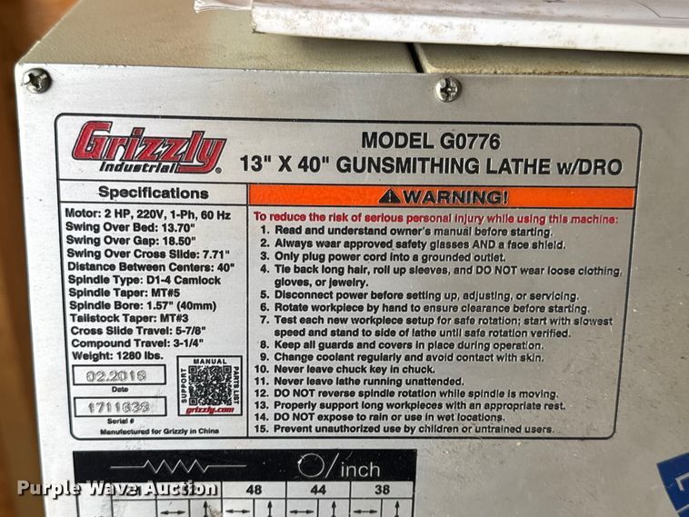 image for item EN0540 2018 Grizzly G0776 lathe