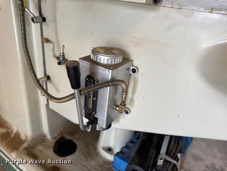 image for item EN0541 2019 Grizzly G0796 milling machine