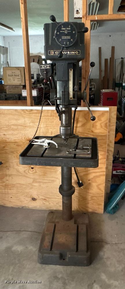 image for item EN0542 Clausing Series 22V-1 drill press