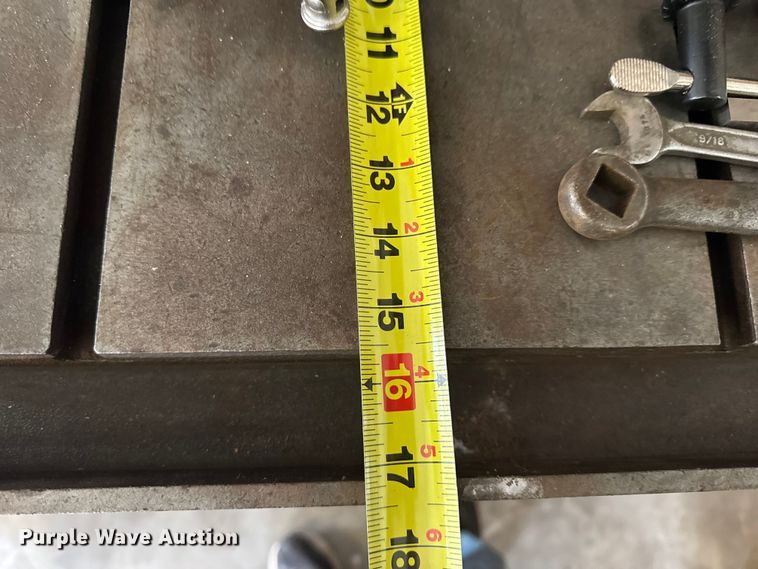 image for item EN0542 Clausing Series 22V-1 drill press