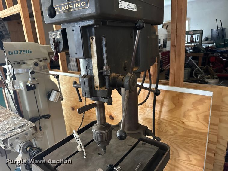image for item EN0542 Clausing Series 22V-1 drill press